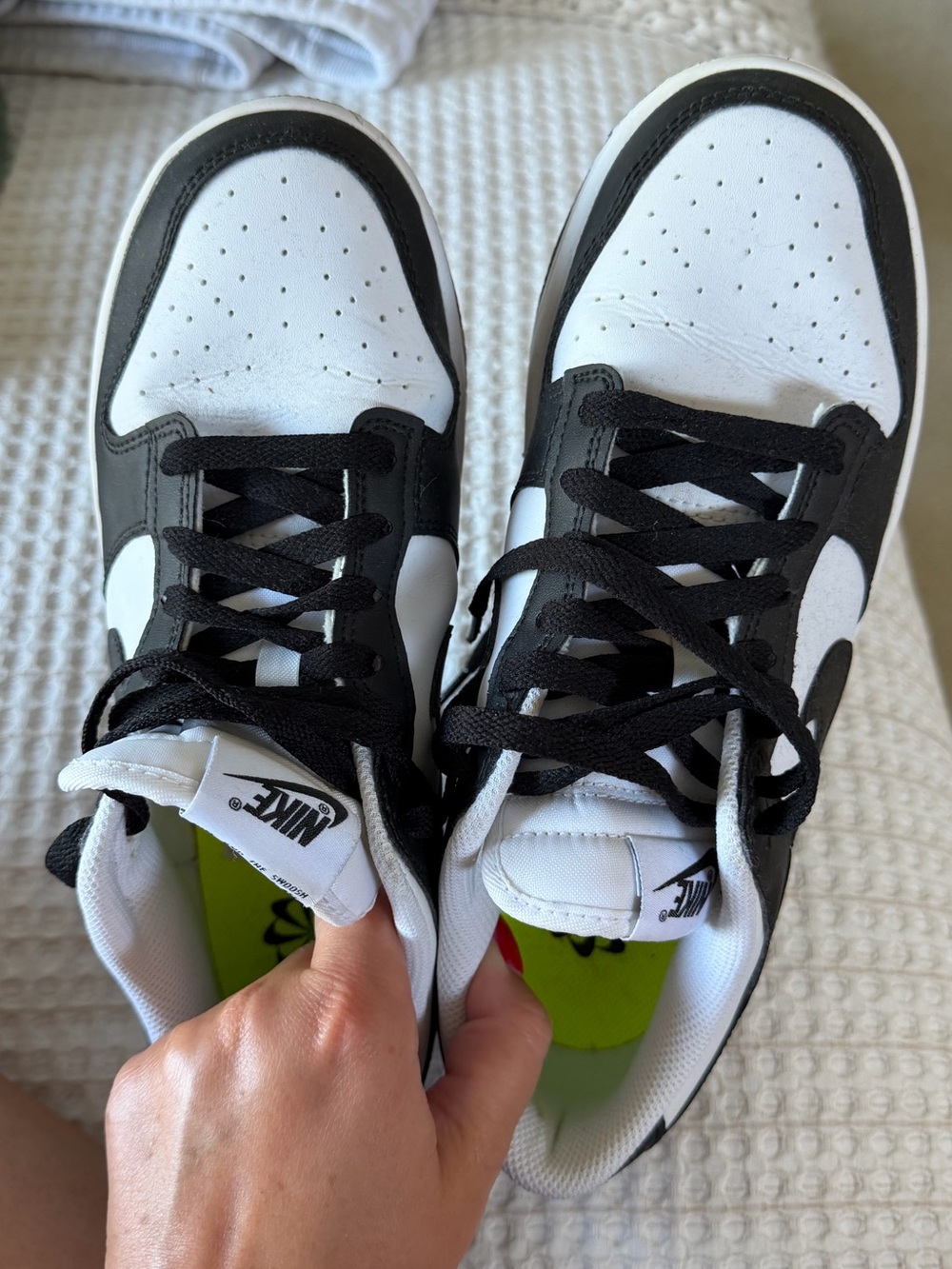 Nike Women’s Panda Dunks - Picture 3 of 4